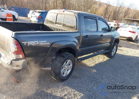 2015 Toyota Tacoma Double Cab/Trd Pro z USA, uszkodzony, nr VIN 3TMLU4EN1FM187753